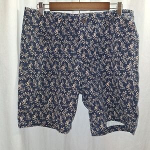 Lee floral shorts